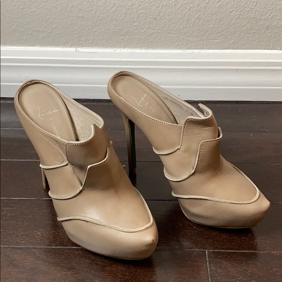 Lisa for Donald Pliner Heeled Mules - Picture 2 of 7